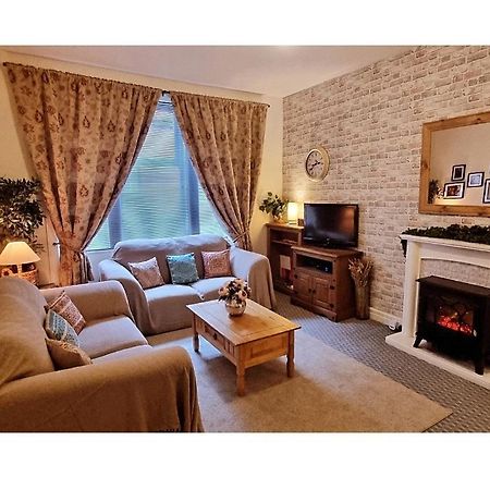 Entire, Main Door, Pet Friendly, Home Away From Home, East Ayrshire Newmilns Exterior foto